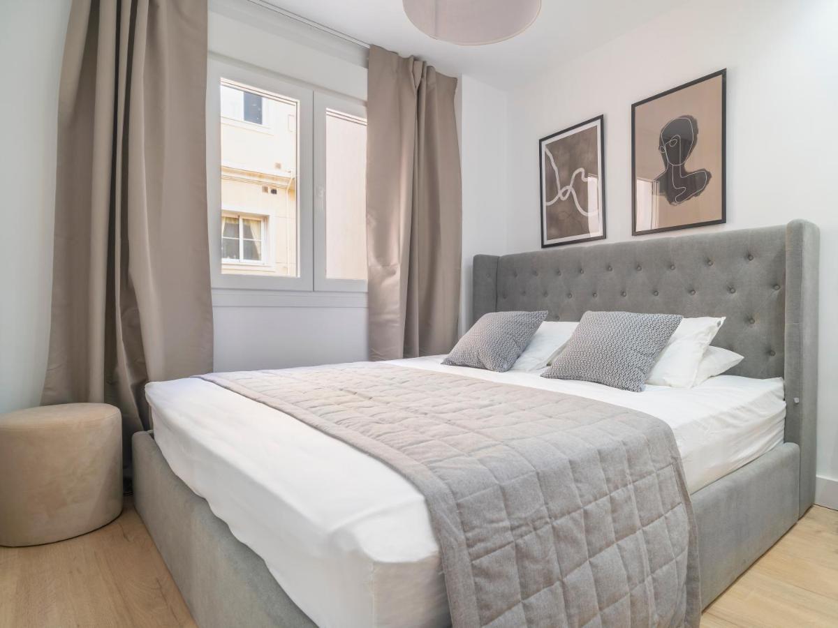 Sanders San Patricio - Dreamy Two-Bedroom Apartment Downtown Малага Екстериор снимка