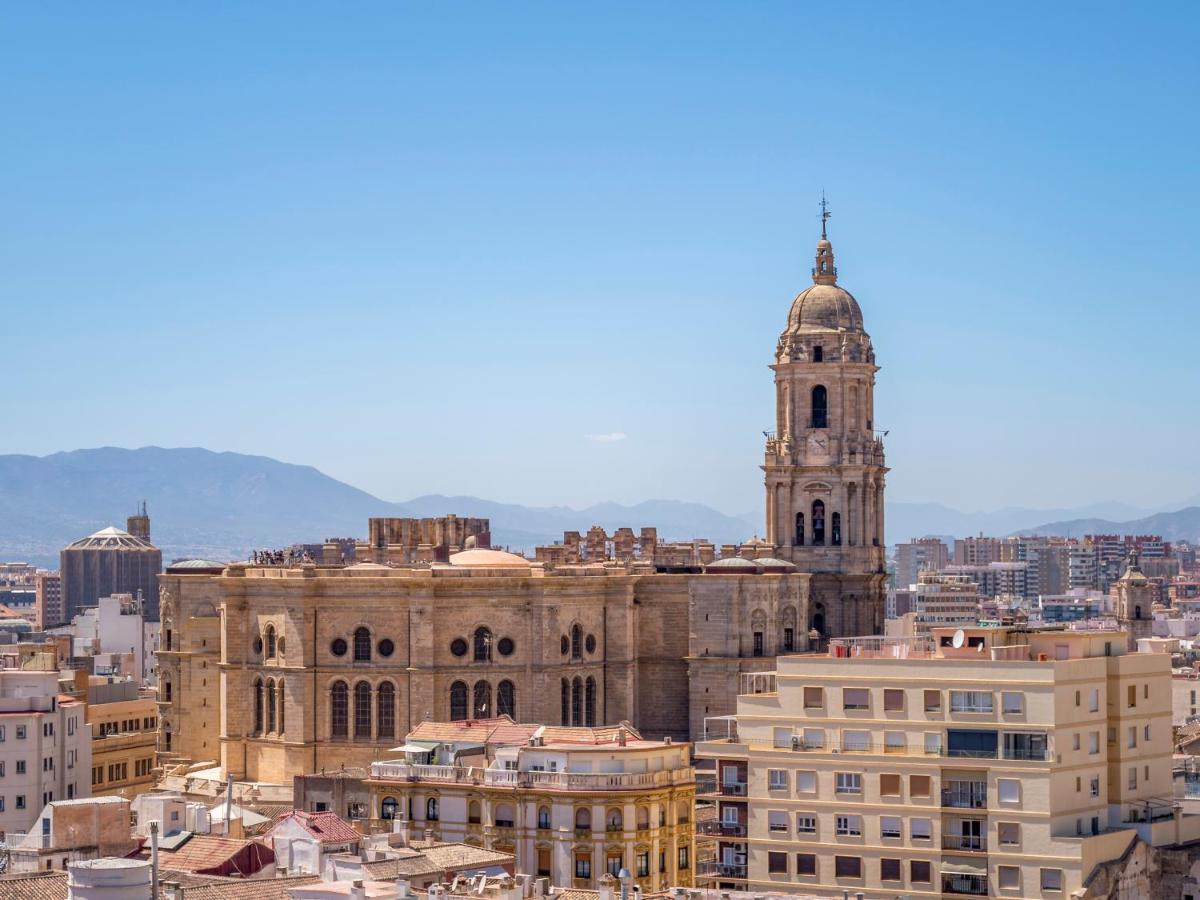Sanders San Patricio - Dreamy Two-Bedroom Apartment Downtown Малага Екстериор снимка